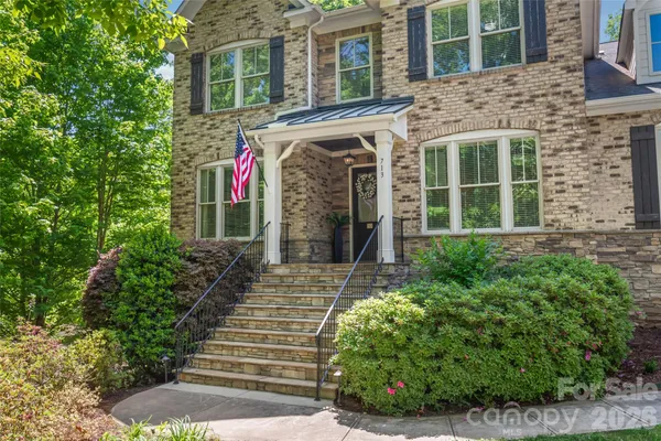 $1,295,000 | 713 Woodcliff Court, Waxhaw, NC 28173