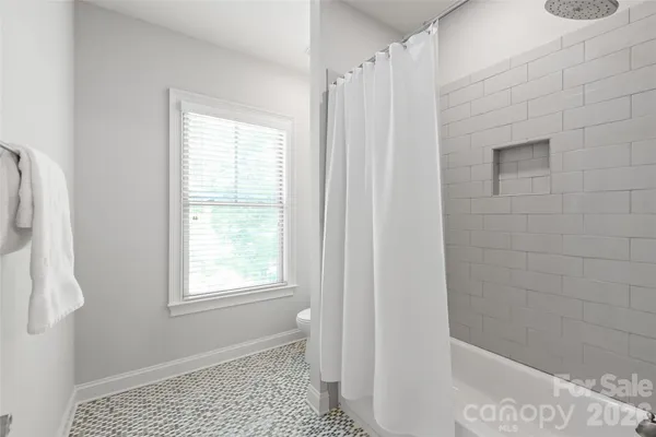 $1,295,000 | 713 Woodcliff Court, Waxhaw, NC 28173
