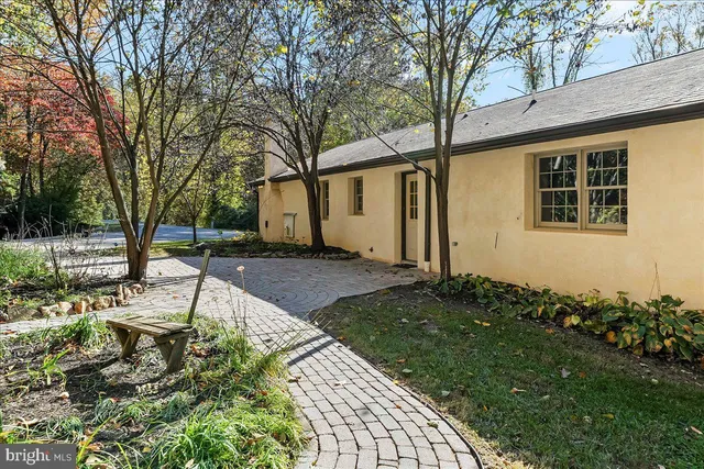 $1,225,000 | 202 Creek Road, Lincoln University, PA 19352