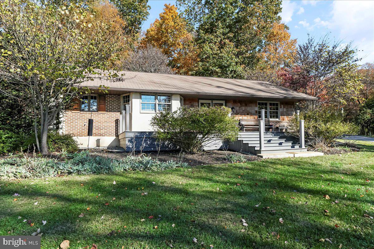 202 Creek Road Lincoln University, PA 19352 - Photo 7 of 18 Front