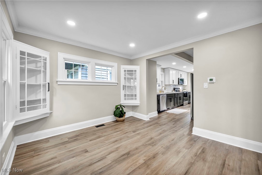 3312 Kildare Road Cleveland, OH 44118 - Photo 11 of 45 Gallery Image 11