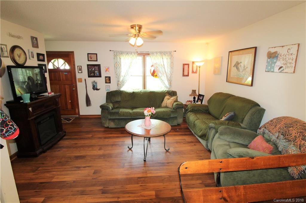 307 Walnut Street, Unit 352 Clover, SC 29710 - Photo 2 of 14 Gallery Image 2
