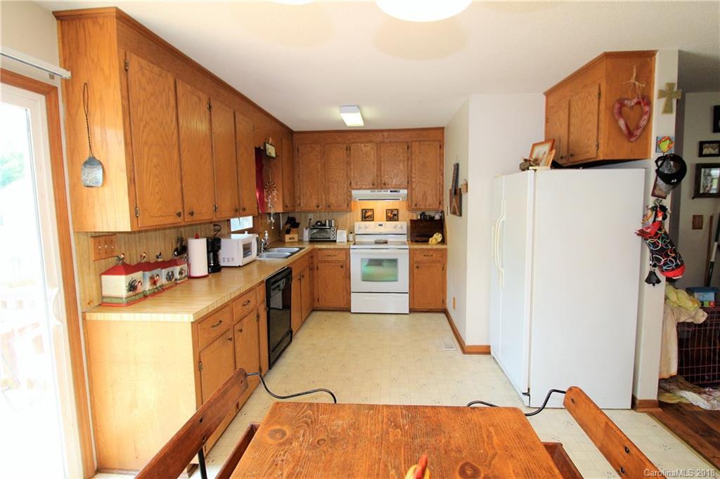 307 Walnut Street, Unit 352 Clover, SC 29710 - Photo 3 of 14 Gallery Image 3