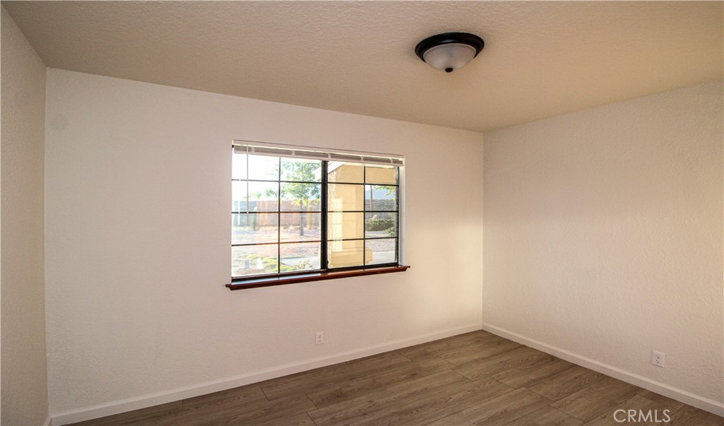 6736 Summit Valley Road Hesperia, CA 92345 - Photo 14 of 22