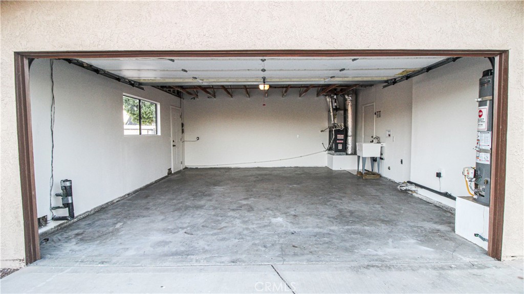 6736 Summit Valley Road Hesperia, CA 92345 - Photo 18 of 24
