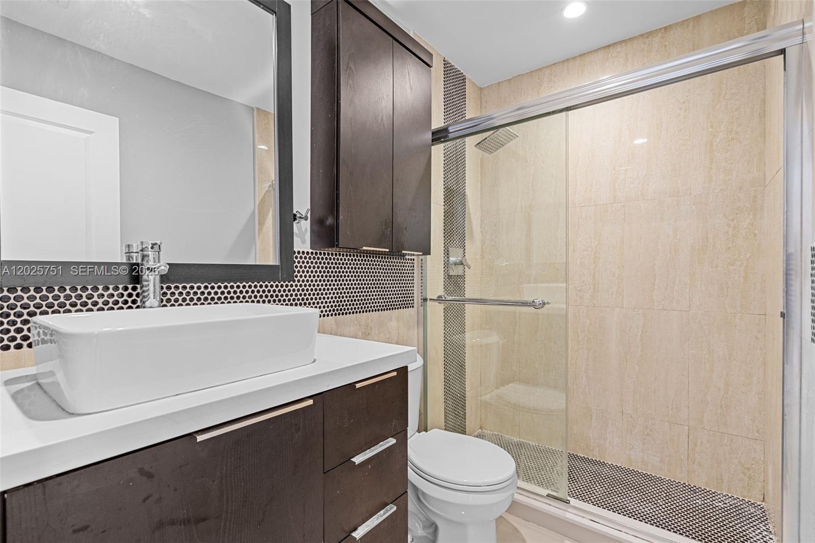 14357 Kendale Lakes Circle Miami, FL 33183 - Photo 14 of 67
