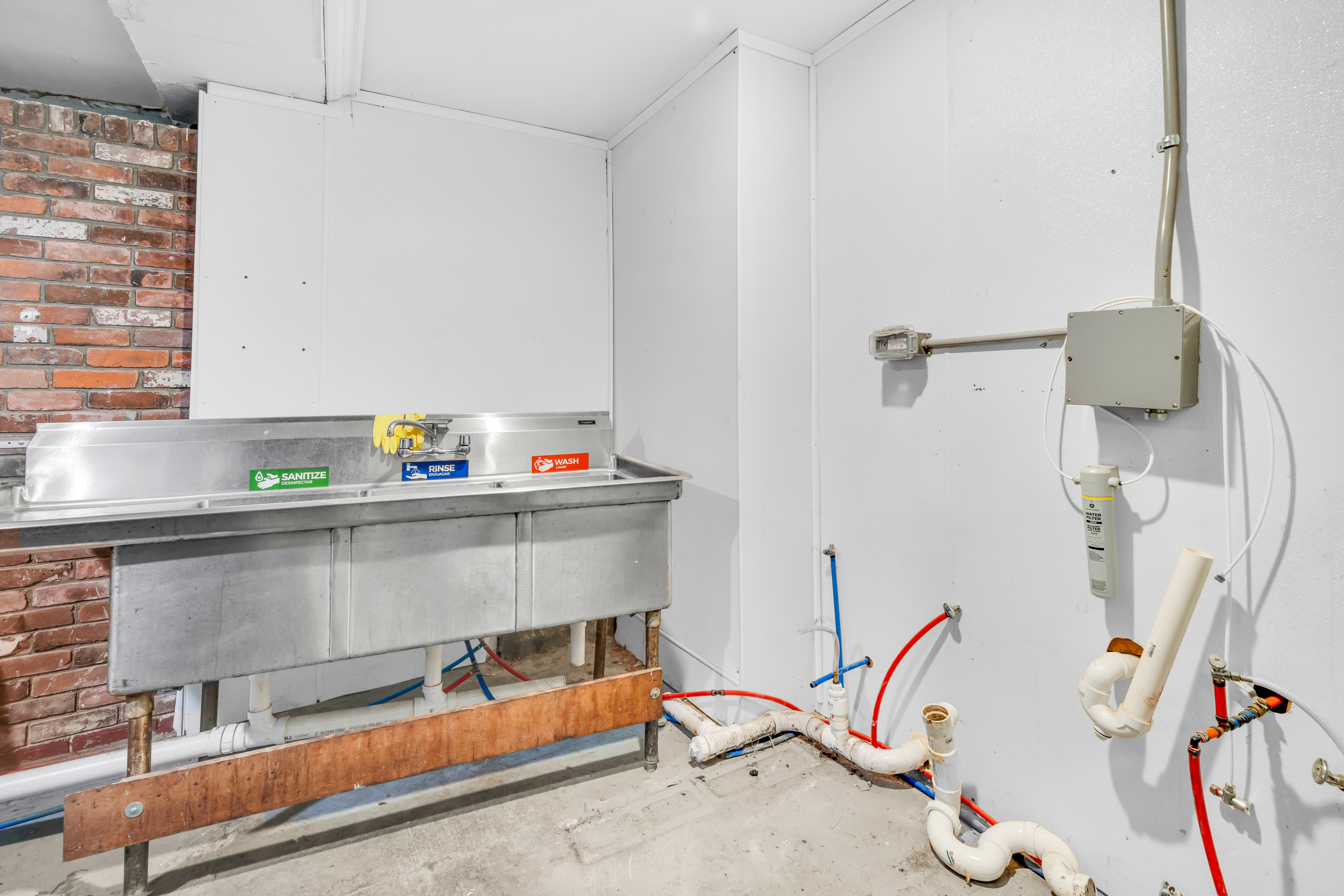 720 Main Street Winchester, CT 06098 - Photo 11 of 38 a view of storage and utility room