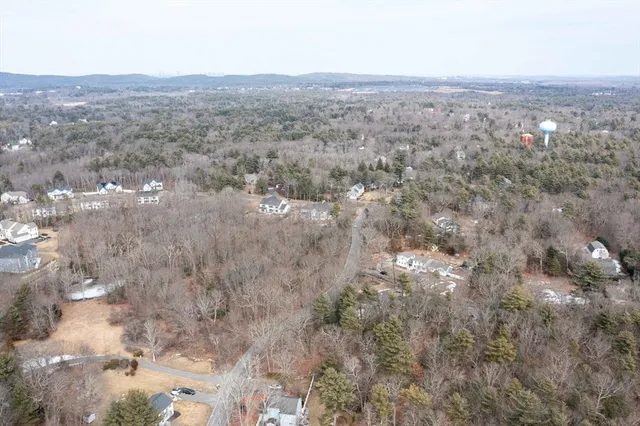 a view of a dry field