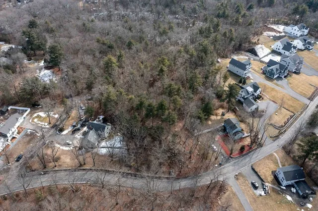 view of a house with a yard