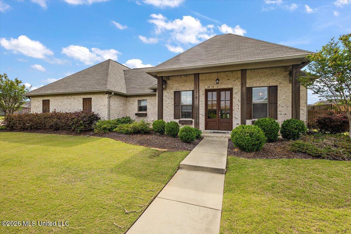 169 Falls Crossing Madison, MS 39110 - Photo 2 of 32 02-HTP_8097