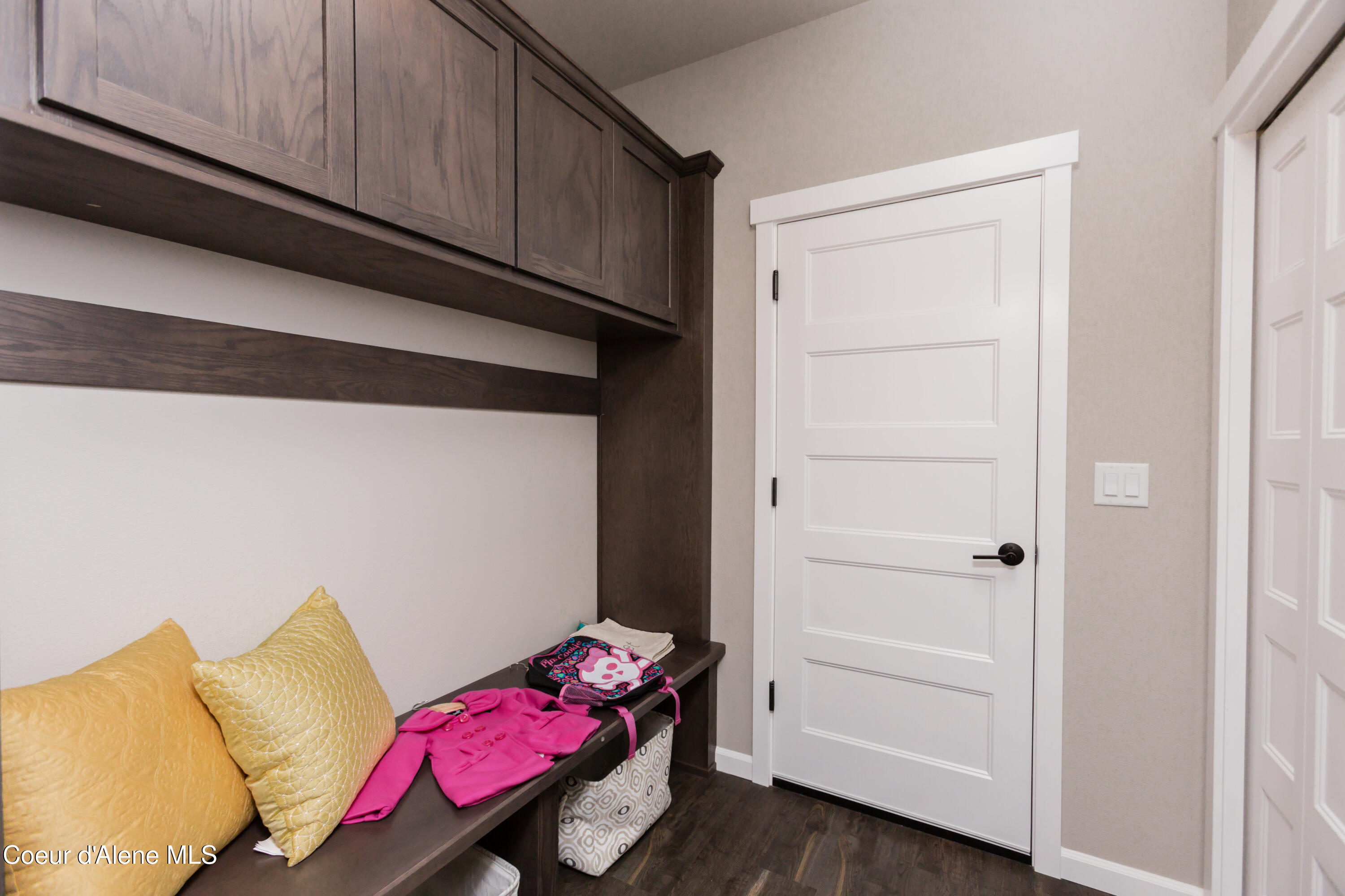 3328 North Segar Loop Post Falls, ID 83854 - Photo 21 of 30 (21) Stock Mud Room