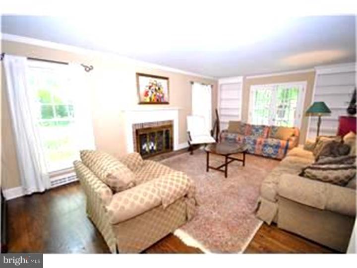 4345 Province Line Road Princeton, NJ 08540 - Photo 18 of 22 Living Room