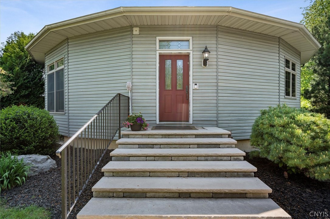9150 River Road Phoenix, NY 13135 - Photo 1 of 1