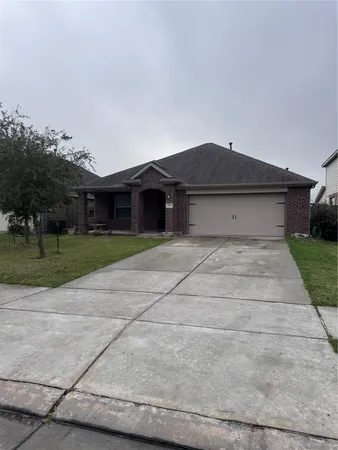 $2,100 | 737 Montclair Mist Lane, La Marque, TX 77568
