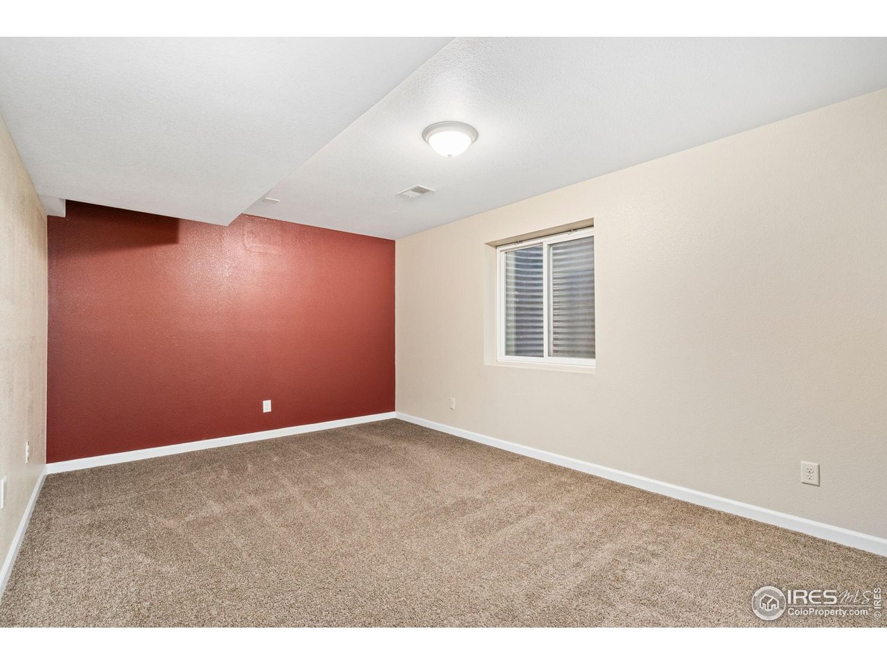 2000 50th Avenue Greeley, CO 80634 - Photo 24 of 34 an empty room with windows