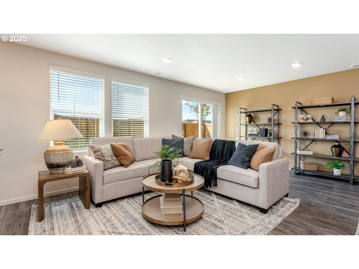 348 Greencrest Street Northeast Salem, OR 97301 - Photo 19 of 26 a living room with furniture and a large window