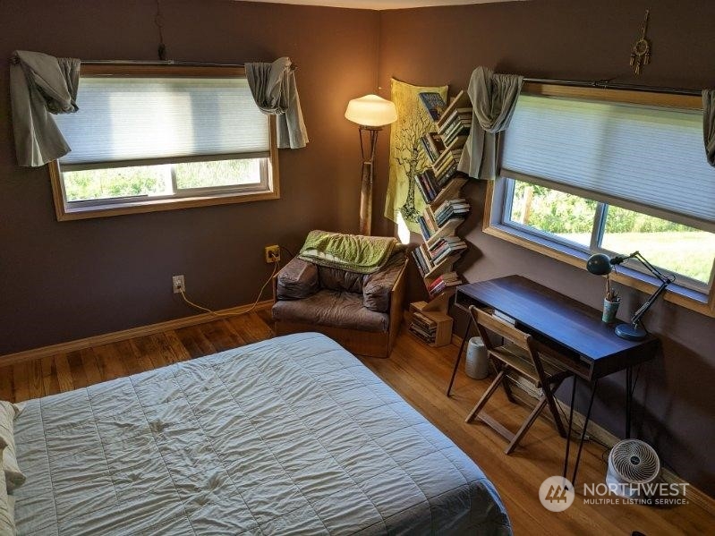 3534 Arnie Road Custer, WA 98240 - Photo 24 of 34 a bedroom with a bed and a window