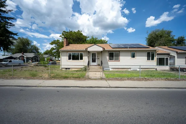 $419,900 | 2603 East Wellesley Avenue, Spokane, WA 99217