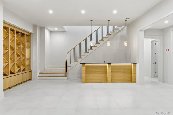 a view of an entryway