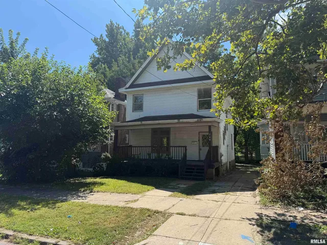 $49,900 | 704 East La Salle Street, Peoria, IL 61603