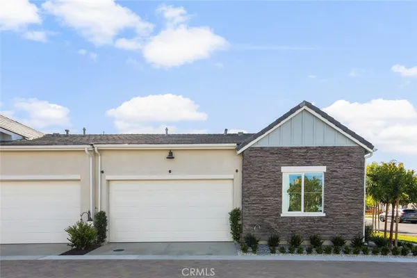$1,150,000 | 726 Sunrise Road, Rancho Mission Viejo, CA 92694