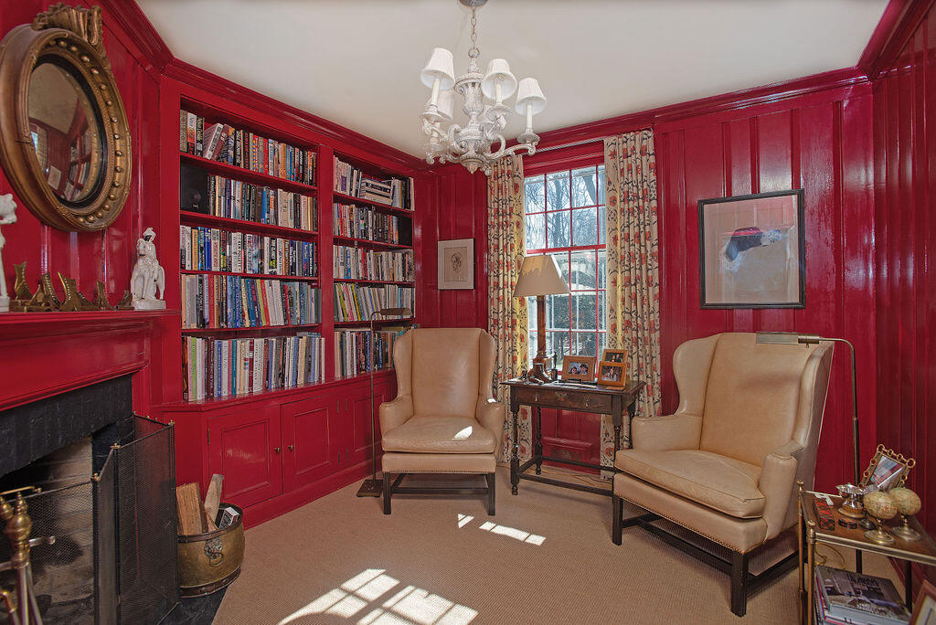 399 Laurel Road New Canaan, CT 06840 - Photo 21 of 37 399Laurel-27