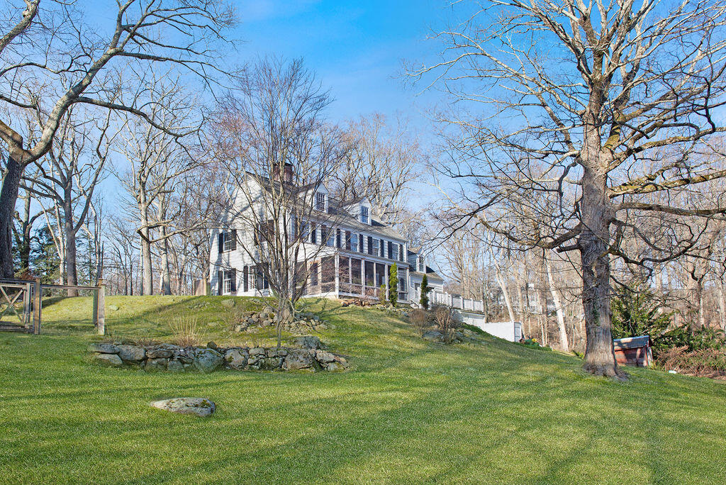 399 Laurel Road New Canaan, CT 06840 - Photo 37 of 37 3e7327594a9eb83e335cbd40f1075a883a917ebd
