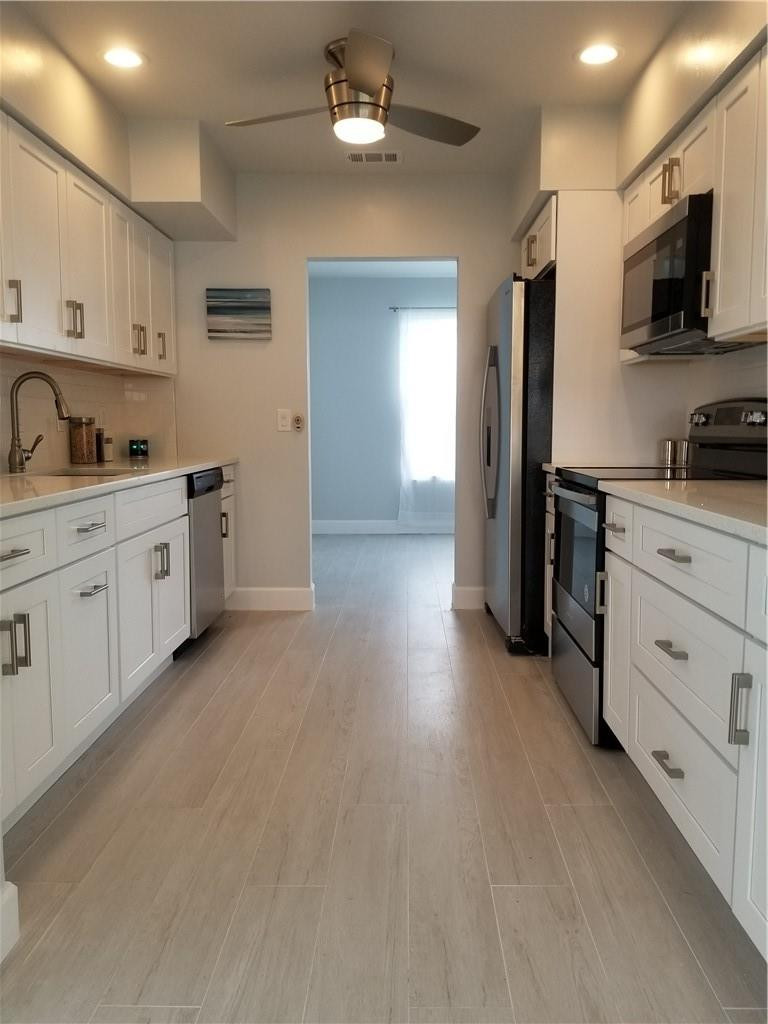 499 Northeast 45th Street Boca Raton, FL 33431 - Photo 6 of 10 Photo 6