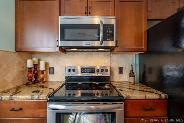 $245,000 | 6005 Baydy Peak Road, Unit 1104, Osage Beach, MO 65065
