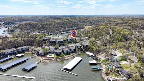 $245,000 | 6005 Baydy Peak Road, Unit 1104, Osage Beach, MO 65065