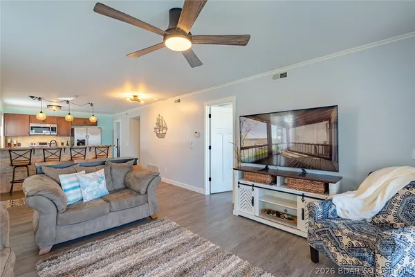 $245,000 | 6005 Baydy Peak Road, Unit 1104, Osage Beach, MO 65065