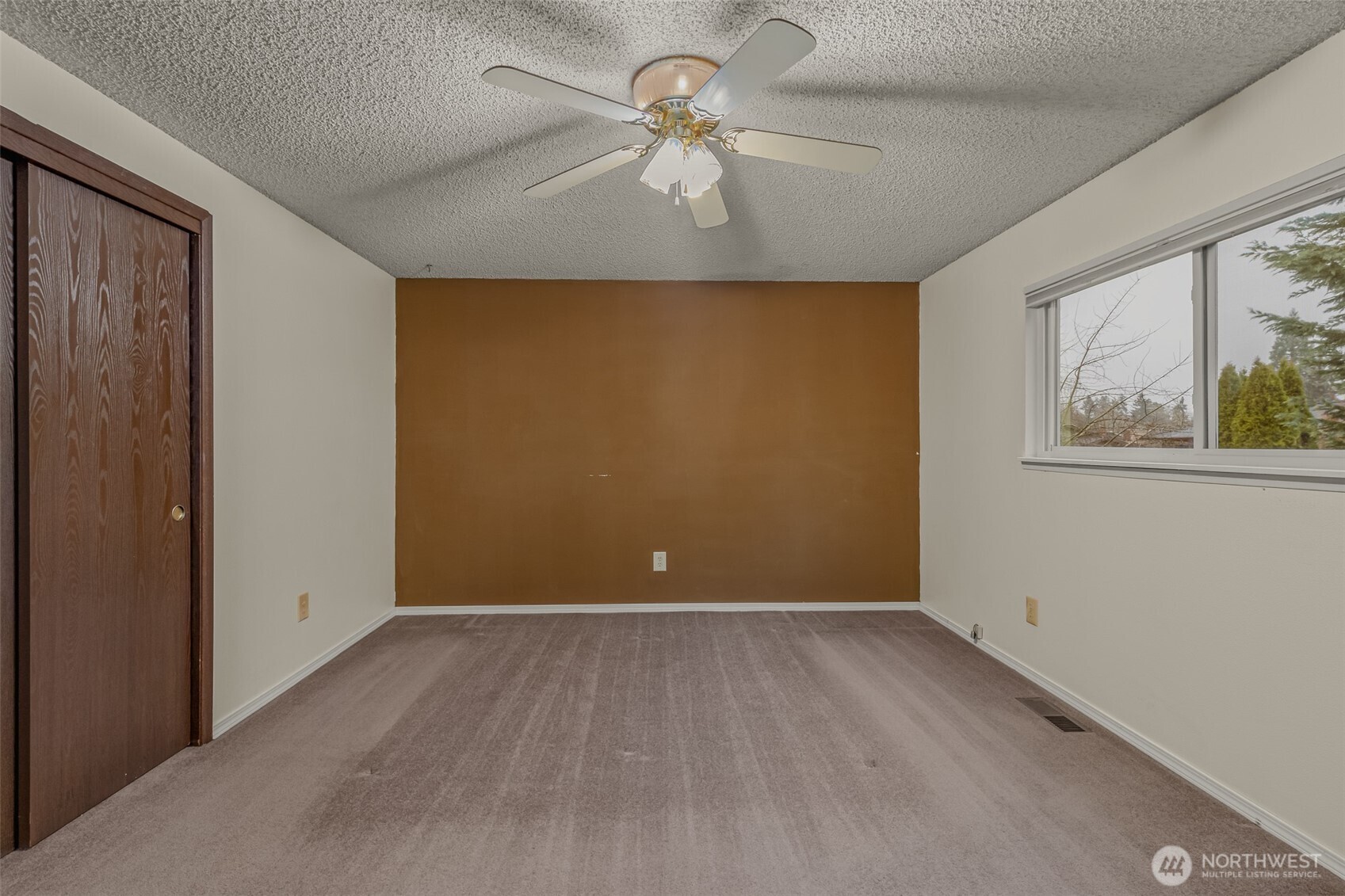 2207 Bremerton Avenue Northeast Renton, WA 98059 - Photo 13 of 40