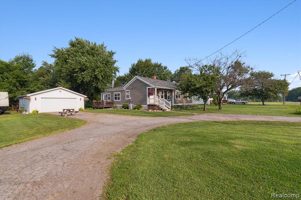 3945 Mentel Road Monroe, MI 48162 - Photo 2 of 41