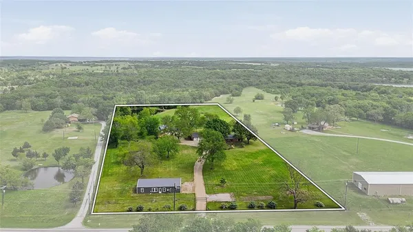 $1,198,000 | 4877 Farm To Market 84, Denison, TX 75020