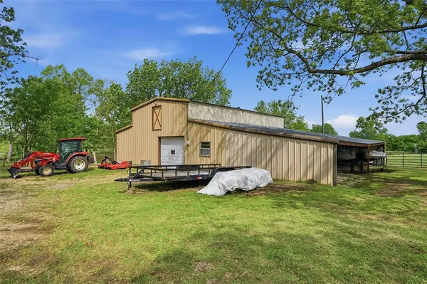 $1,198,000 | 4877 Farm To Market 84, Denison, TX 75020