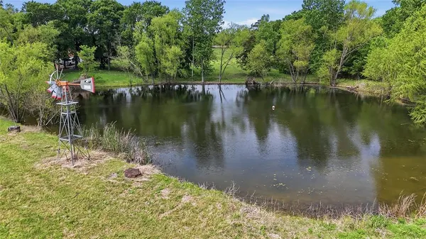 $1,198,000 | 4877 Farm To Market 84, Denison, TX 75020