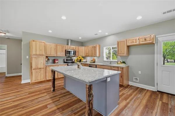 $1,198,000 | 4877 Farm To Market 84, Denison, TX 75020