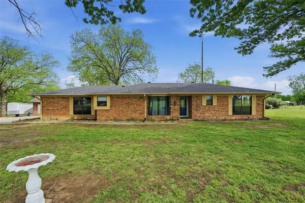 $1,198,000 | 4877 Farm To Market 84, Denison, TX 75020