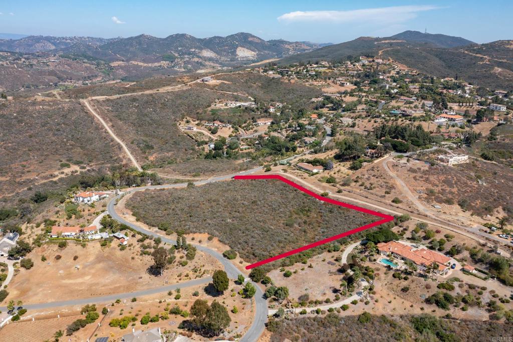 Elevado Rd Vista Vista, CA 92084 - Photo 5 of 11 an aerial view of a houses