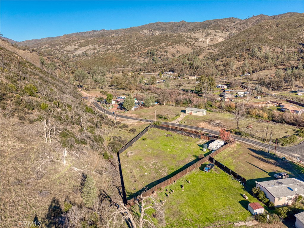 3865 Spring Valley Road Clearlake Oaks, CA 95423 - Photo 17 of 20 view of a tennis court