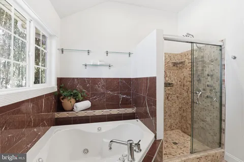 $925,000 | 4105 Wexford Drive, Kensington, MD 20895