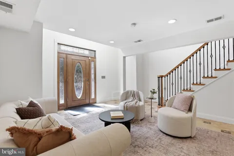 $925,000 | 4105 Wexford Drive, Kensington, MD 20895