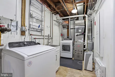 $925,000 | 4105 Wexford Drive, Kensington, MD 20895