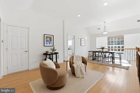 $925,000 | 4105 Wexford Drive, Kensington, MD 20895