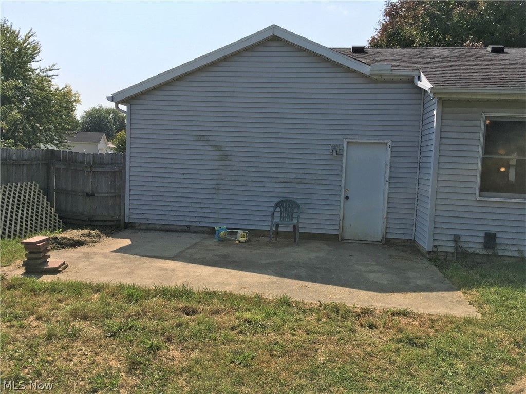 258 Stable Road Lagrange, OH 44050 - Photo 5 of 21 Gallery Image 5