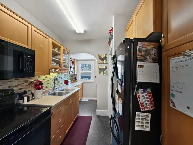 $249,900 | 337 Elmwood Avenue South, Fargo, ND 58103