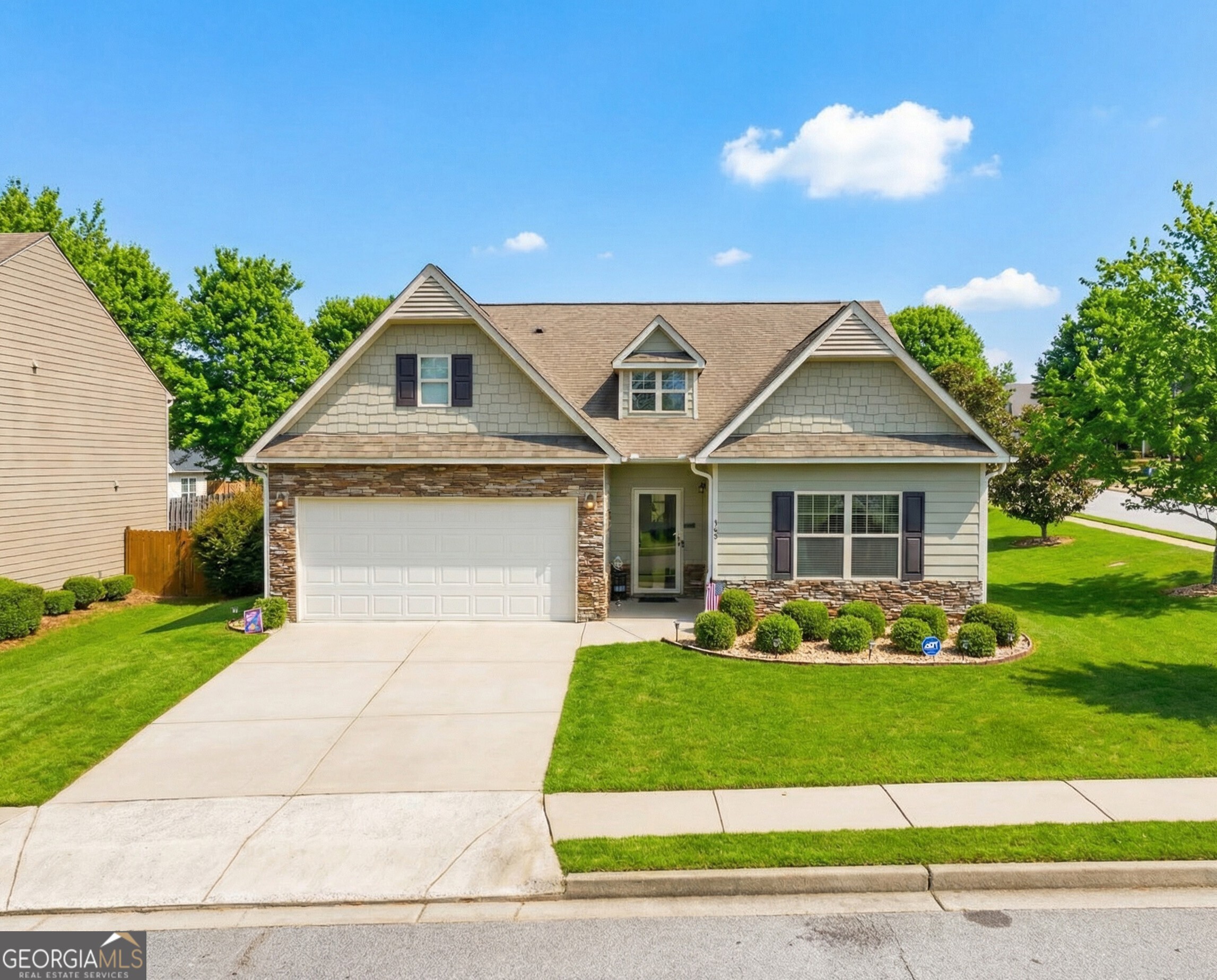 103 Camden Road Newnan, GA 30265 - Photo 5 of 27