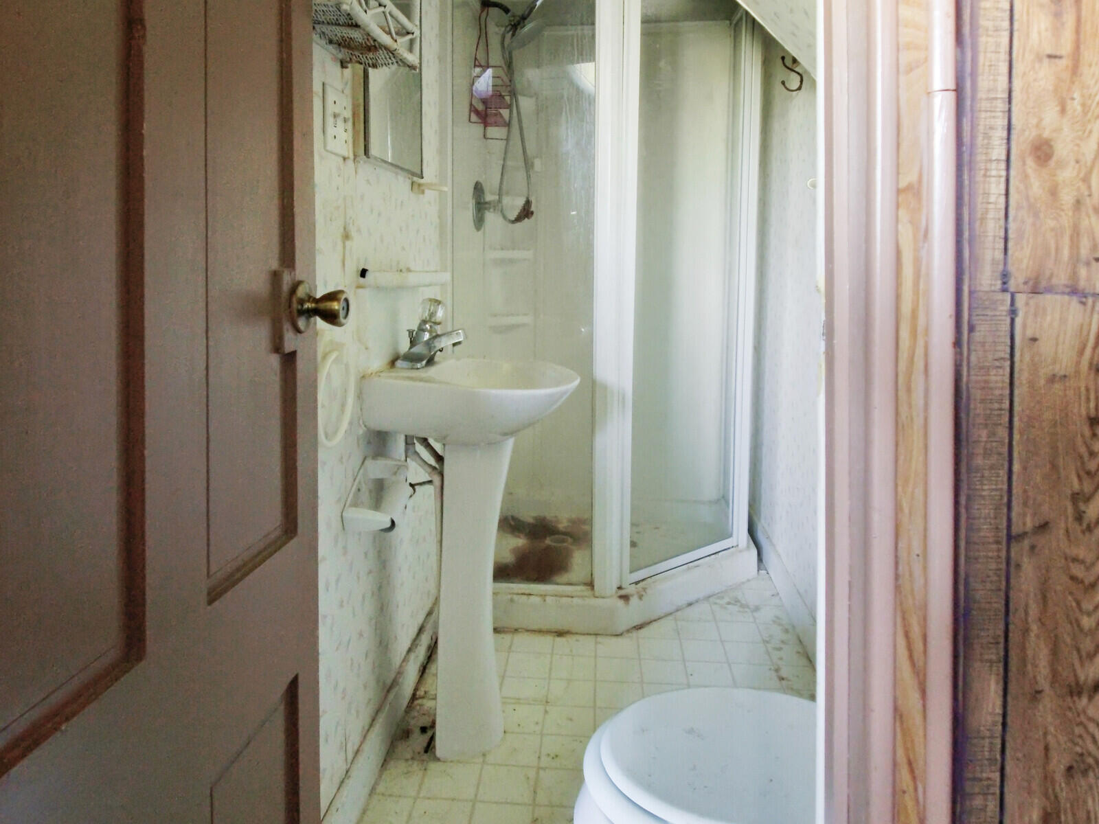 75 Lakeside Drive Sebec, ME 04481 - Photo 30 of 55 2nd Floor Bathroom