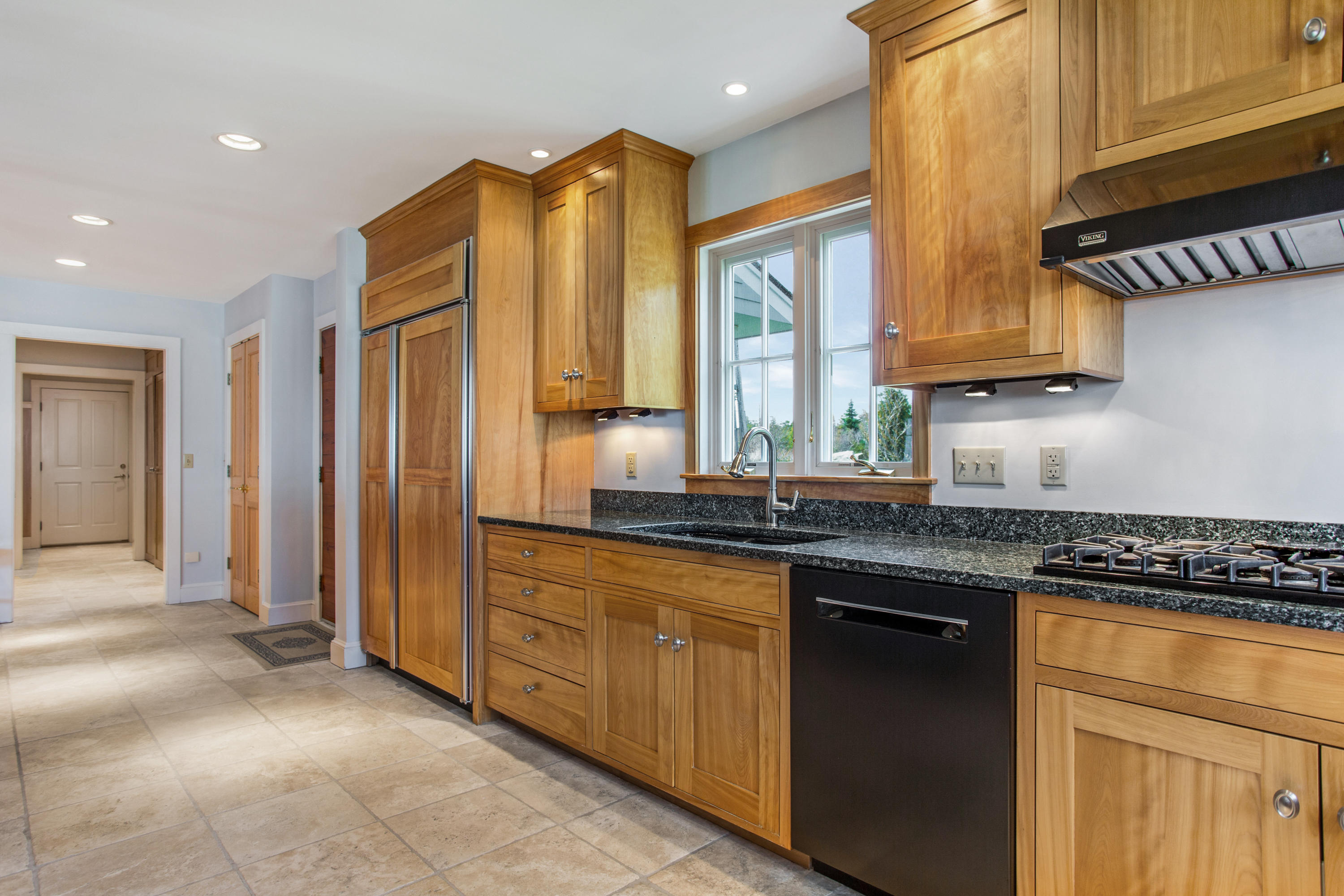 51 Cliff Road New Harbor, ME 04554 - Photo 26 of 50 41-51CliffRd-PemaquidPoint-KS