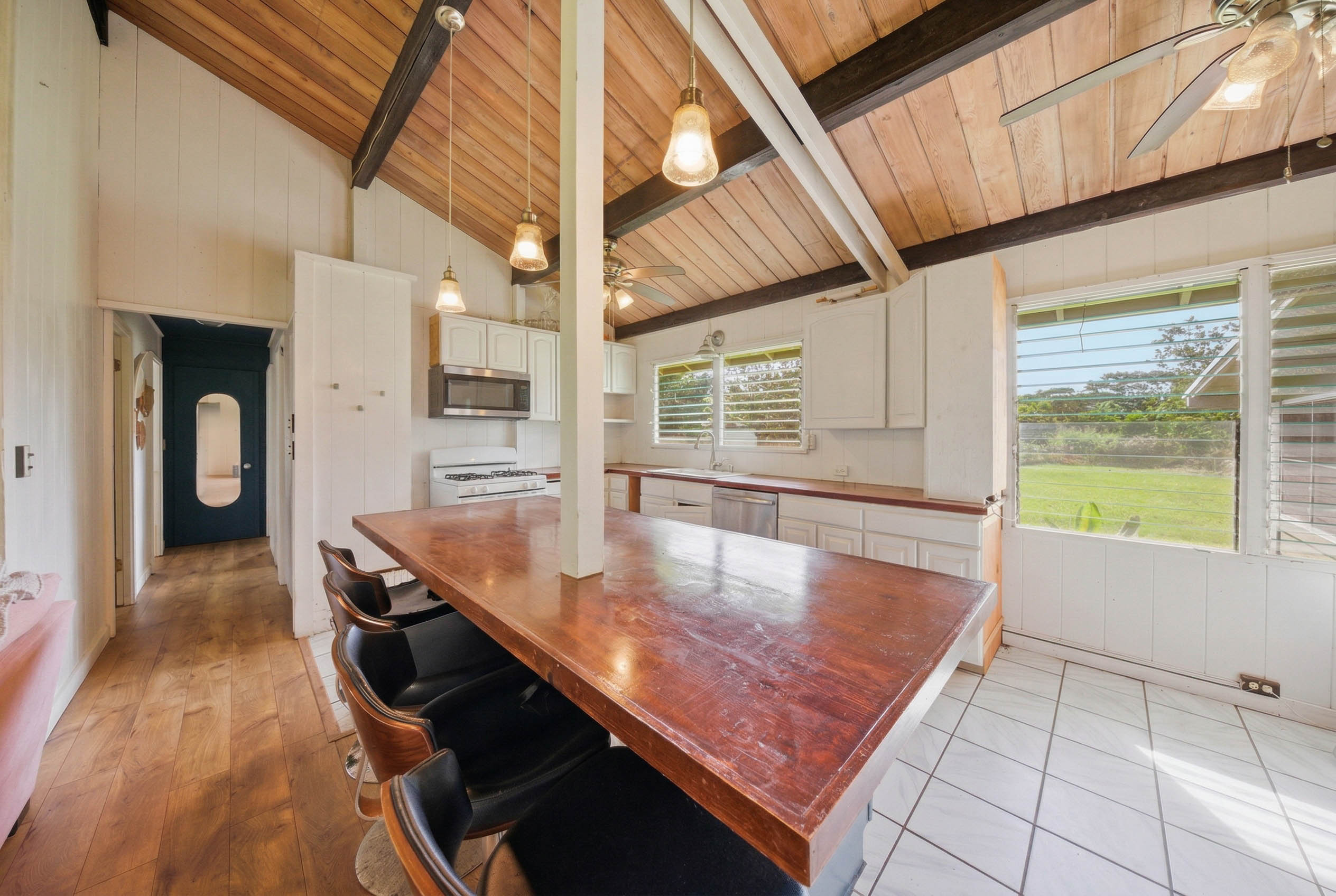 1392 Kanepoonui Road Kapaa, HI 96746 - Photo 5 of 30